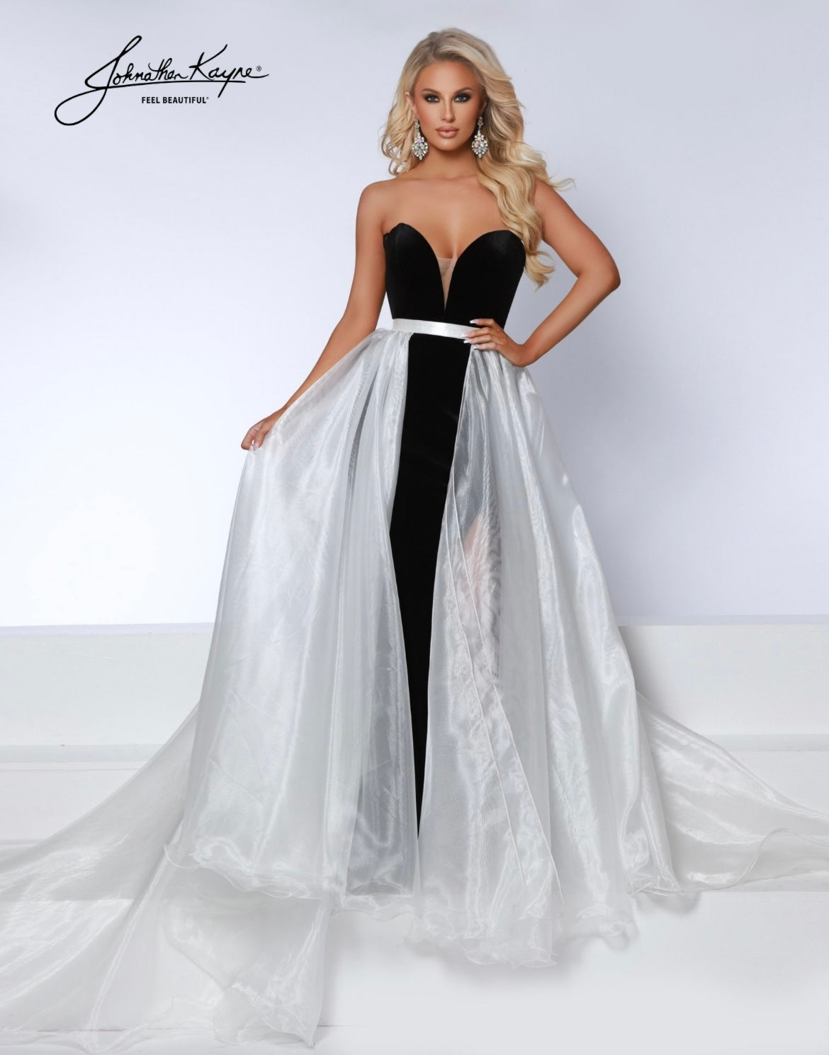 Johnathan Kayne Overskirt 1
