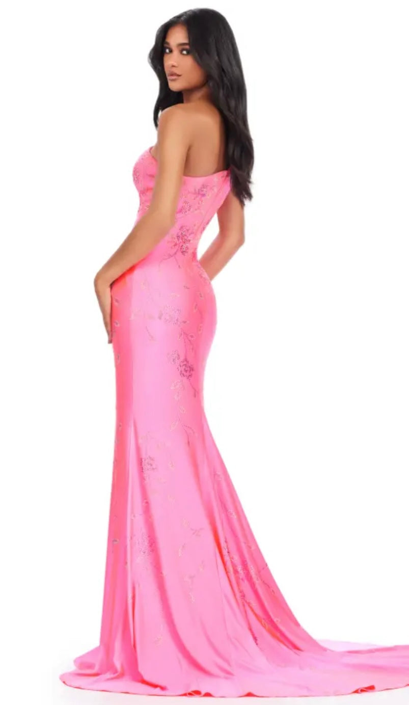 Ashley Lauren 11525