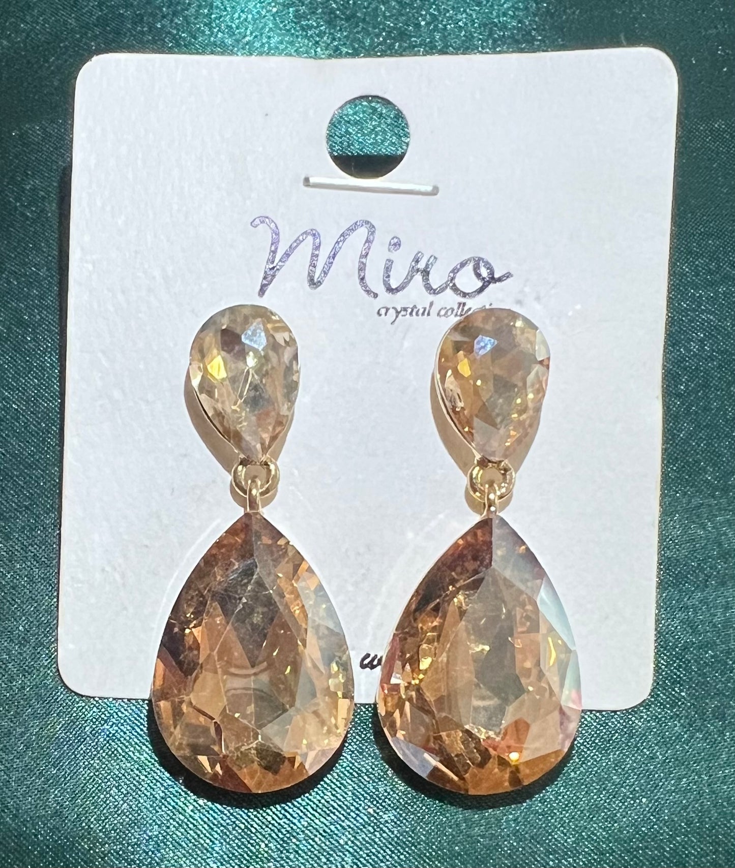Little’s Teardrop Earrings