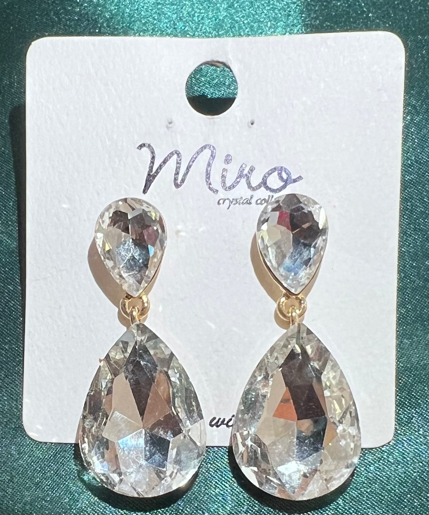 Little’s Teardrop Earrings