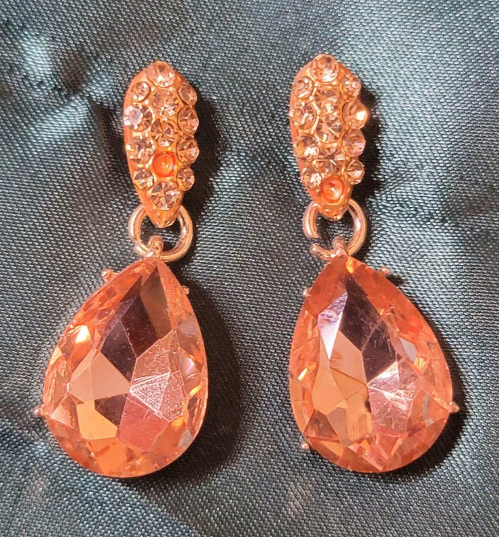 Little’s Teardrop Multi-Stone Earrings