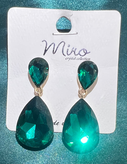 Little’s Teardrop Earrings